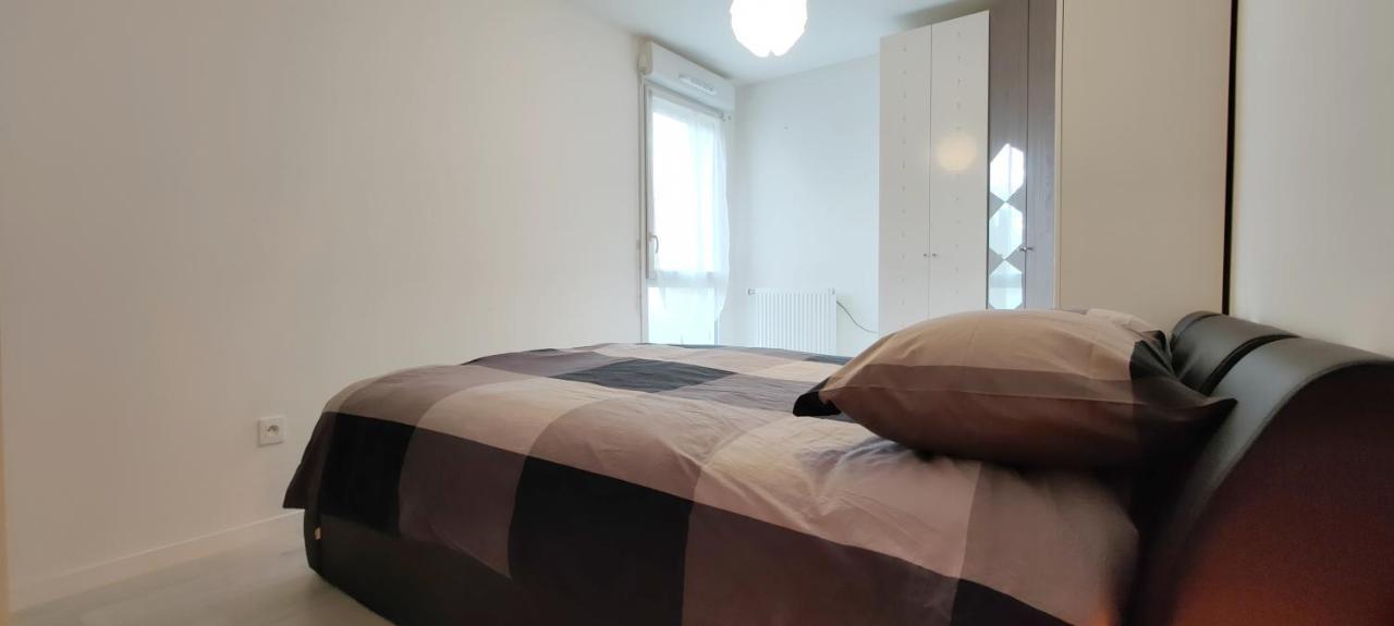 Chic Apart With Parking Near Paris Apartment Épinay-sur-Seine Exterior foto