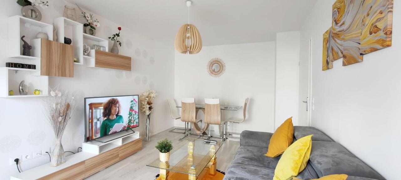 Chic Apart With Parking Near Paris Apartment Épinay-sur-Seine Exterior foto